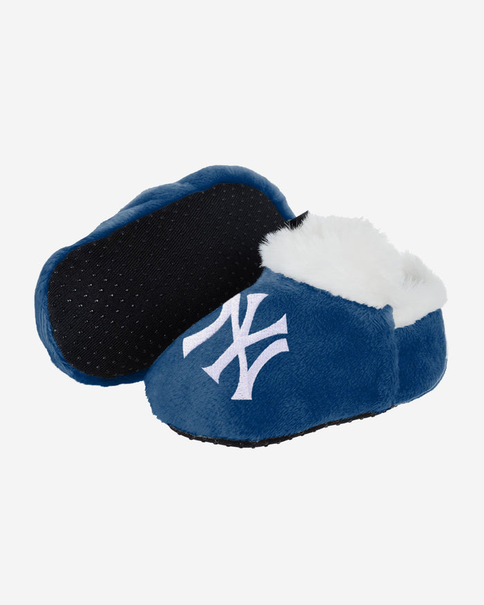 New York Yankees Logo Baby Bootie Slipper FOCO - FOCO.com