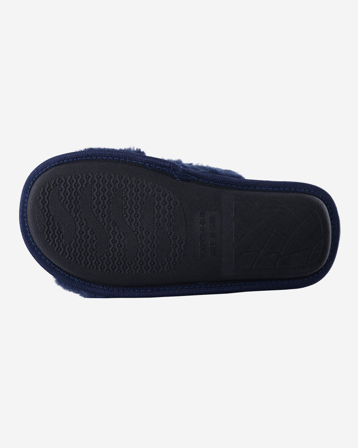 Chicago Bears Womens Script Wordmark Fur Cross Slide FOCO - FOCO.com