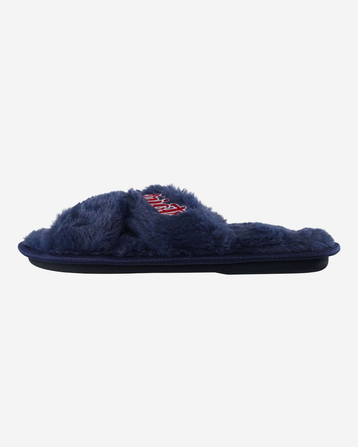 New England Patriots Womens Script Wordmark Fur Cross Slide FOCO - FOCO.com