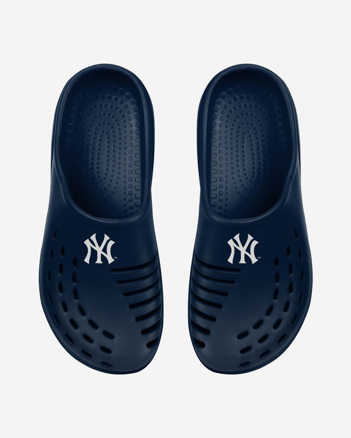 New York Yankees Mens Solid Clog FOCO - FOCO.com