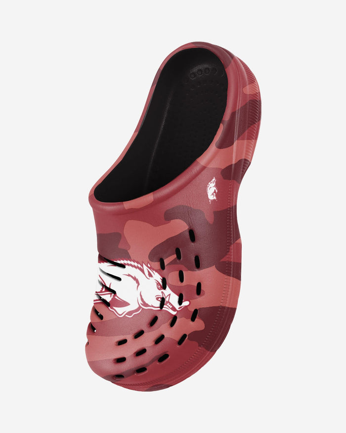Arkansas Razorbacks Tonal Camo Clog FOCO - FOCO.com