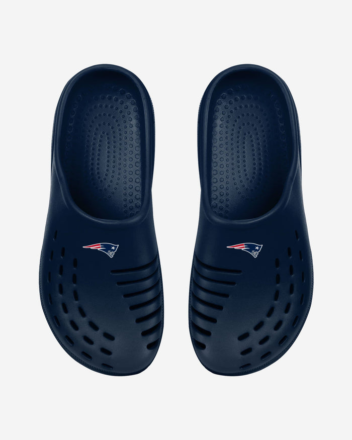 New England Patriots Mens Solid Clog FOCO - FOCO.com