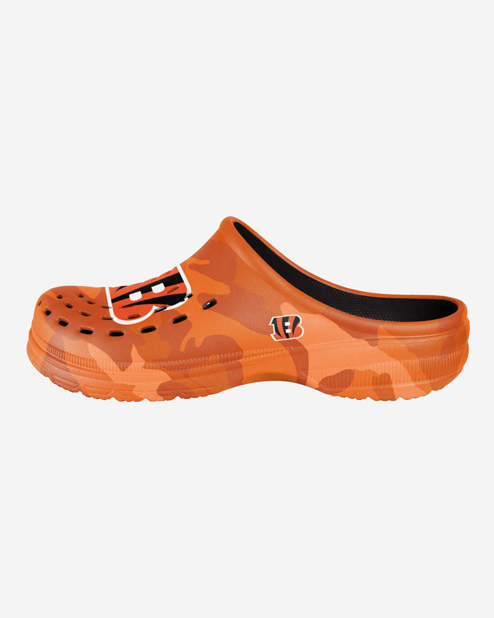 Cincinnati Bengals Original Tonal Camo Clog FOCO S - FOCO.com