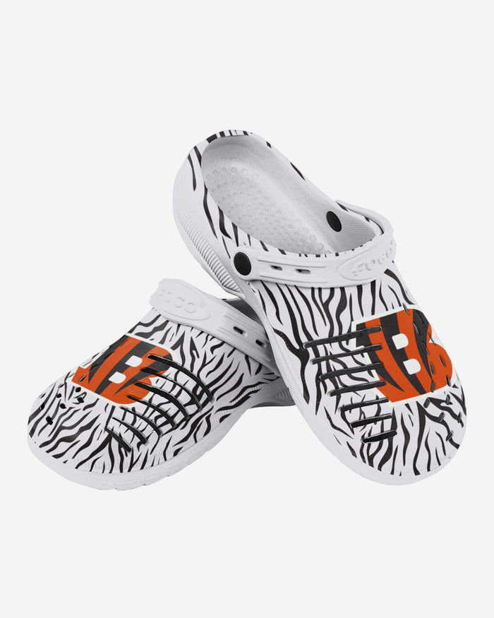 Cincinnati Bengals White Stripe Clog With Strap FOCO - FOCO.com