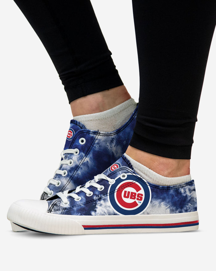 Chicago Cubs Womens Low Top Tie-Dye Canvas Shoe FOCO - FOCO.com