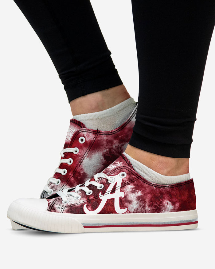 Alabama Crimson Tide Womens Low Top Tie-Dye Canvas Shoe FOCO - FOCO.com