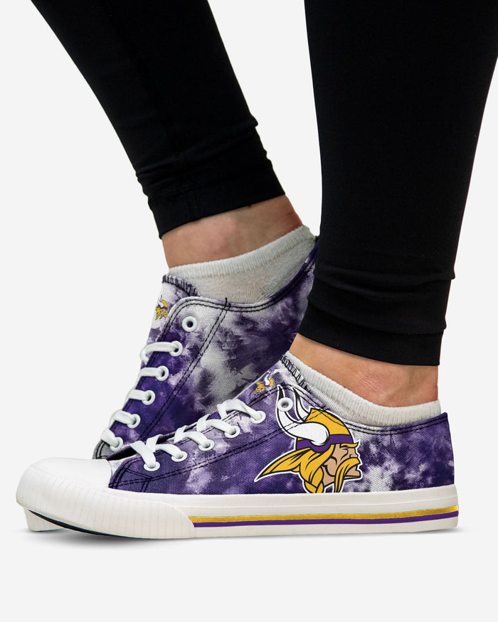 Minnesota Vikings Womens Low Top Tie-Dye Canvas Shoe FOCO - FOCO.com