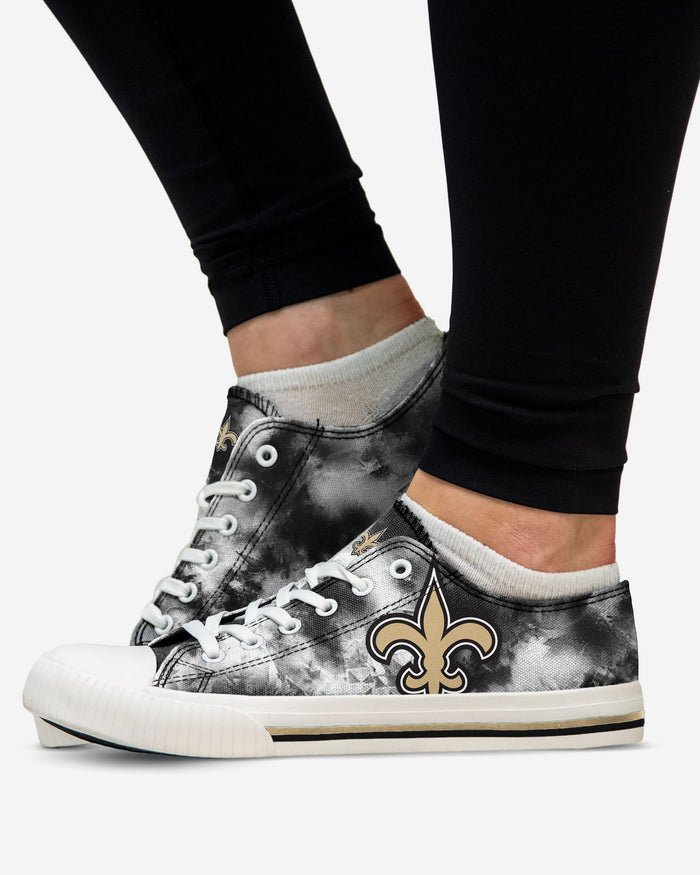 New Orleans Saints Womens Low Top Tie-Dye Canvas Shoe FOCO - FOCO.com
