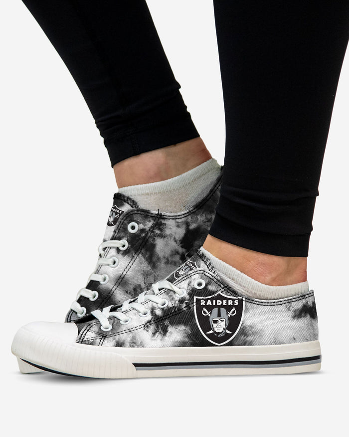 Las Vegas Raiders Womens Low Top Tie-Dye Canvas Shoe FOCO - FOCO.com
