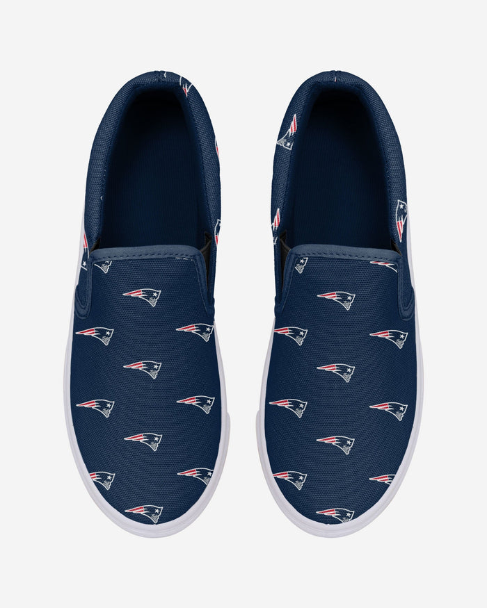 New England Patriots Womens Repeat Logo Slip On Canvas Shoe FOCO - FOCO.com