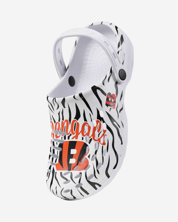 Cincinnati Bengals Womens White Stripe Clog With Strap FOCO - FOCO.com