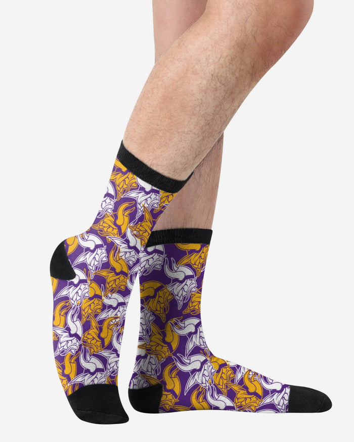 Minnesota Vikings Logo Blast Socks FOCO - FOCO.com