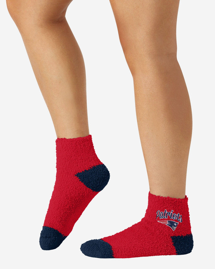 New England Patriots 2 Pack Womens Script Logo Fuzzy Ankle Socks FOCO - FOCO.com