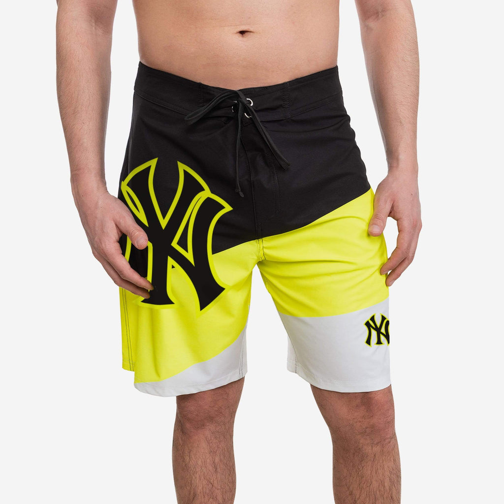 New York Yankees Highlights Boardshorts FOCO S - FOCO.com