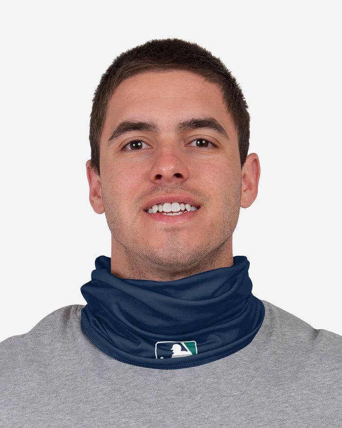 Seattle Mariners On-Field Gameday Gaiter Scarf FOCO - FOCO.com