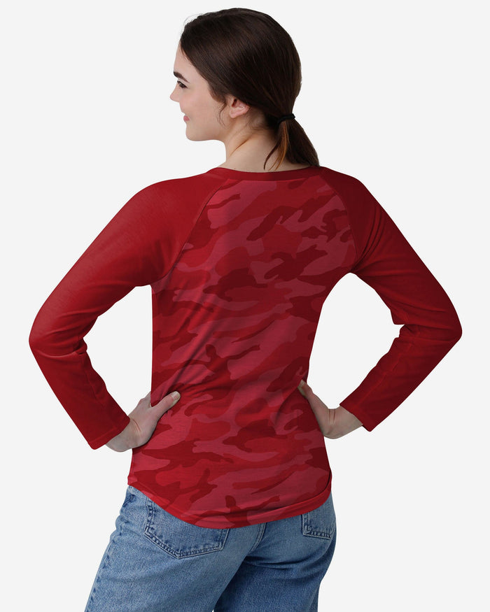 San Francisco 49ers Womens Wordmark Tonal Camo Raglan T-Shirt FOCO - FOCO.com