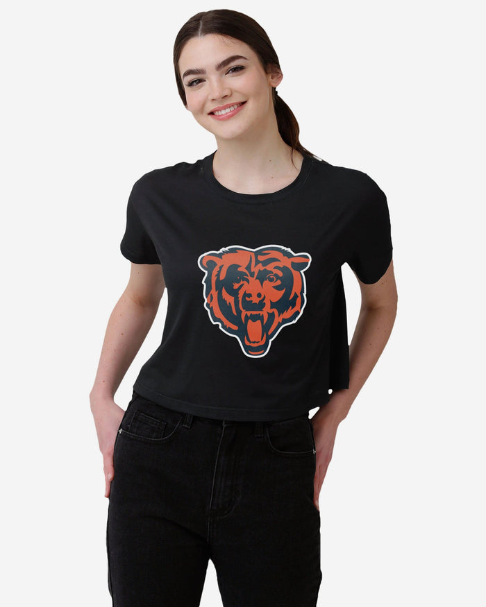 Chicago Bears Womens Black Big Logo Crop Top FOCO S - FOCO.com