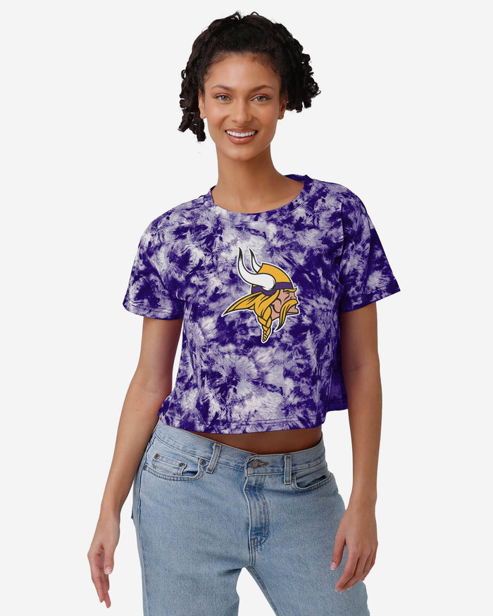 Minnesota Vikings Womens Tie-Dye Big Logo Crop Top FOCO S - FOCO.com