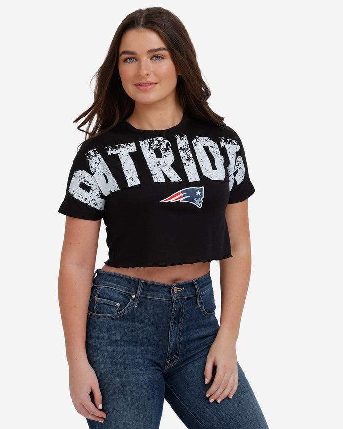 New England Patriots Womens Distressed Wordmark Crop Top FOCO S - FOCO.com