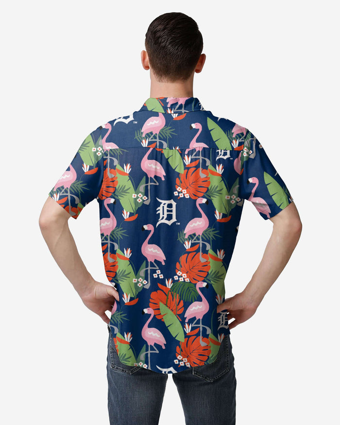 FOCO Detroit Tigers Floral Button Up Shirt, Mens Size: 3XL