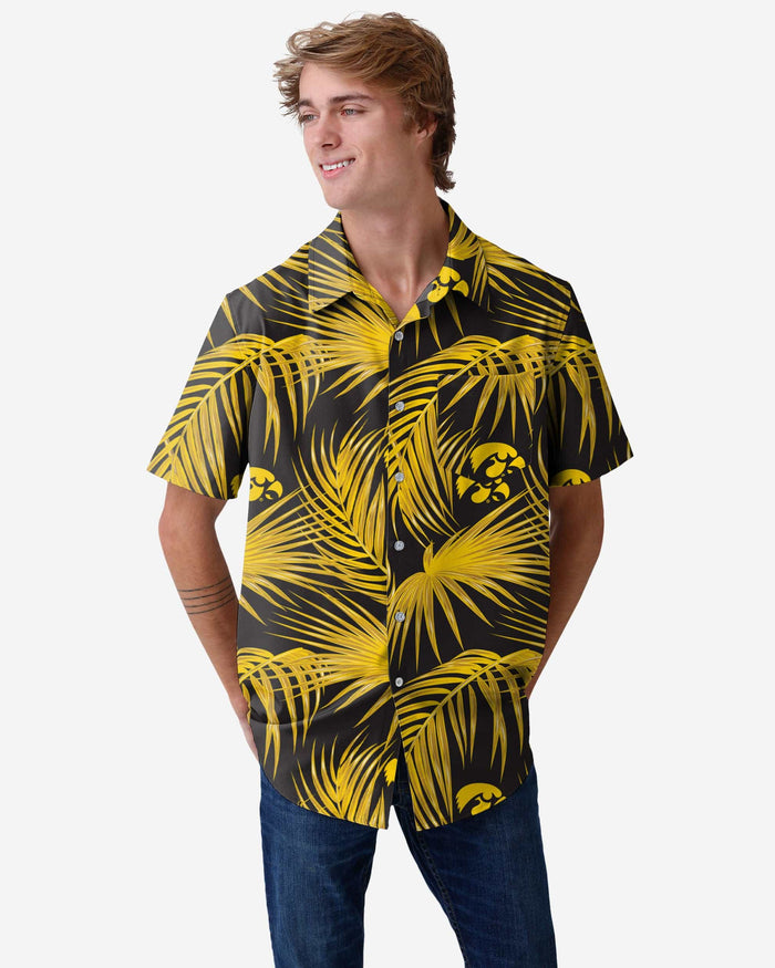 Iowa Hawkeyes Hawaiian Button Up Shirt FOCO S - FOCO.com
