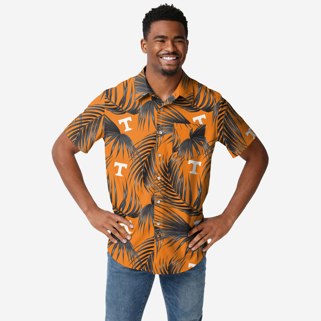 Tennessee Volunteers Hawaiian Button Up Shirt FOCO S - FOCO.com