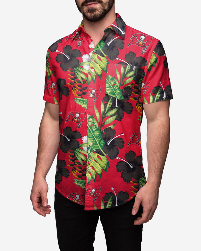 Tampa Bay Buccaneers Floral Button Up Shirt FOCO 2XL - FOCO.com