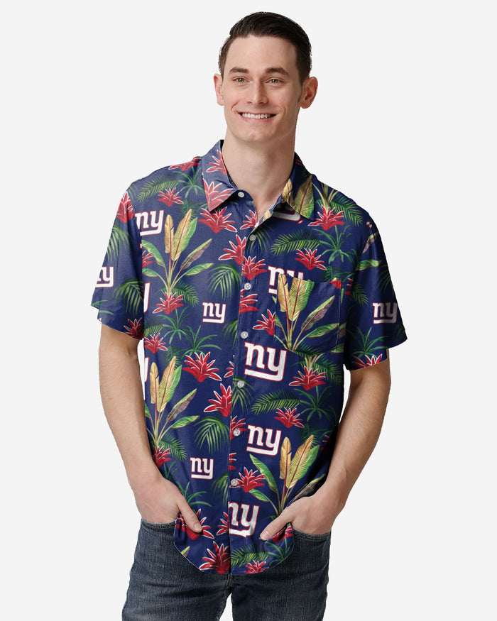 New York Giants Victory Vacay Button Up Shirt FOCO S - FOCO.com